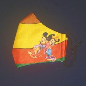 NWOT Mickey and Minnie Face Mask